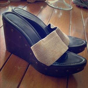 Donald J Pliner Couture wedge shoes